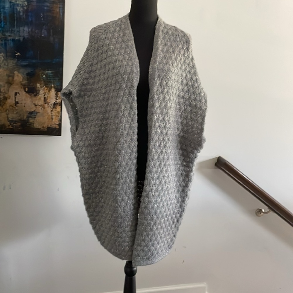 Cliche Women’s Cocoon Cardigan Size M Gray Oversized Relaxed Drape Design